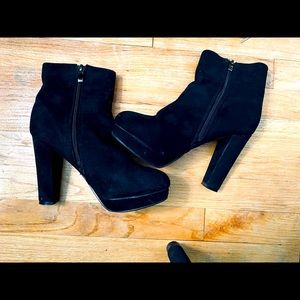 black Velvet Boot